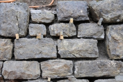 Sanierung Natursteinmauerwerk